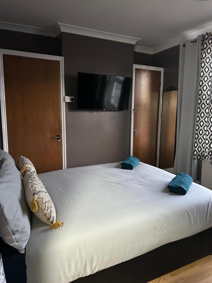 Beautiful Studio Apartment No4 Forest Road London Exteriör bild